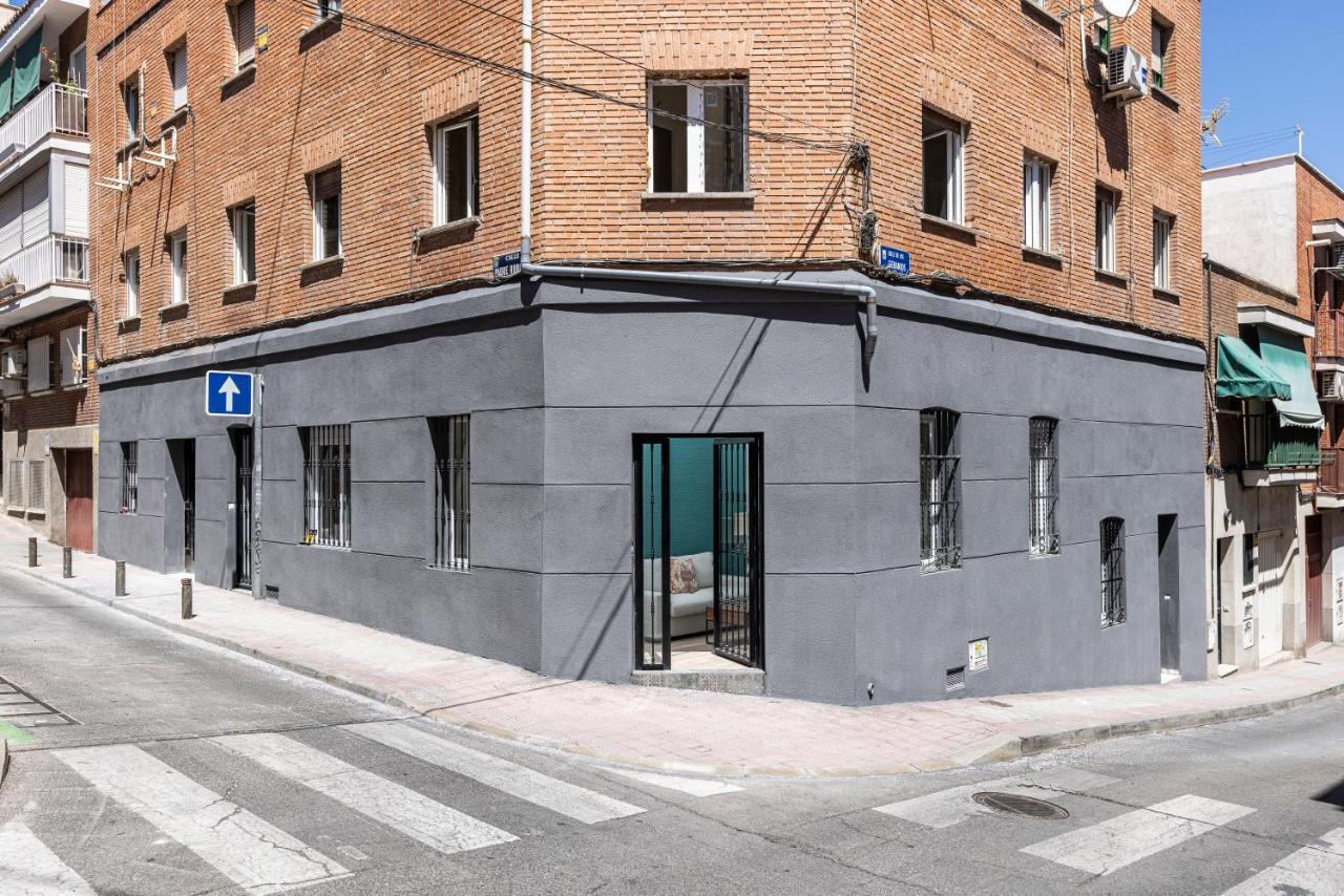Plaza De Castilla Apartments มาดริด ภายนอก รูปภาพ