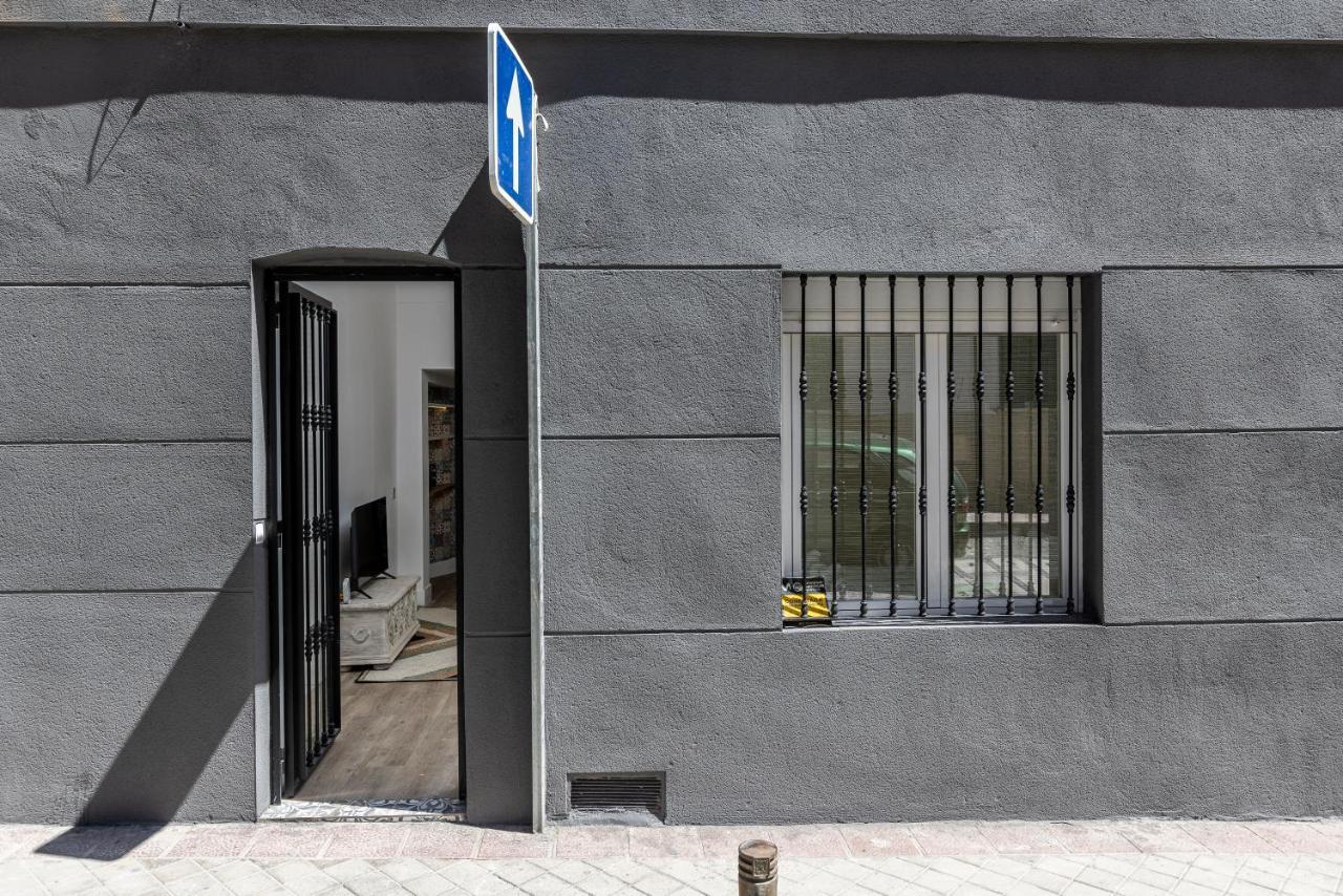 Plaza De Castilla Apartments มาดริด ภายนอก รูปภาพ