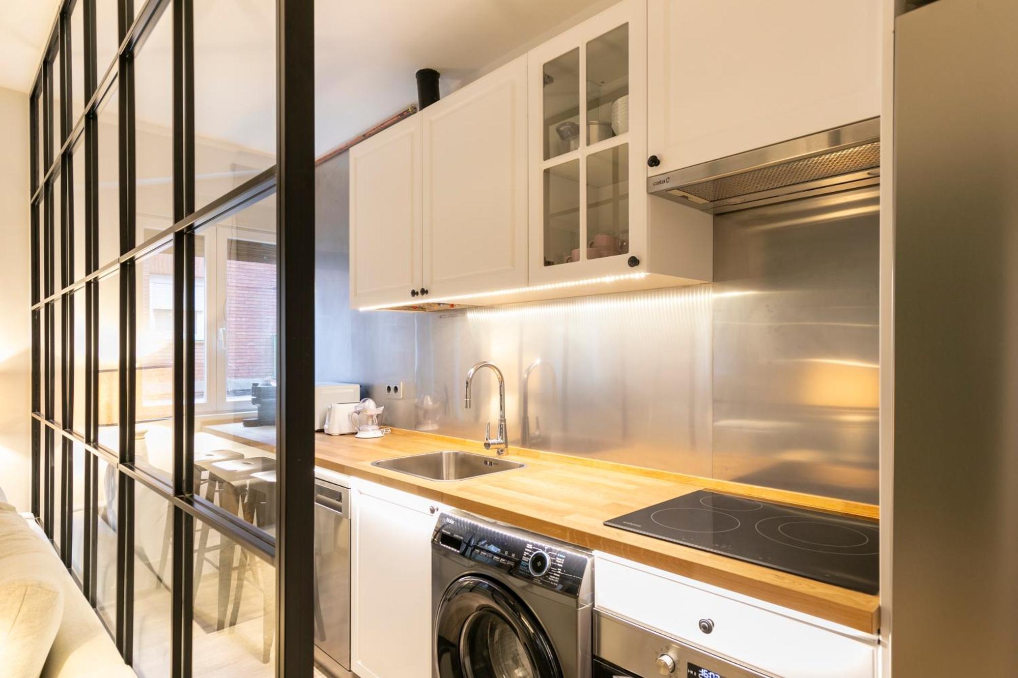 Plaza De Castilla Apartments มาดริด ภายนอก รูปภาพ