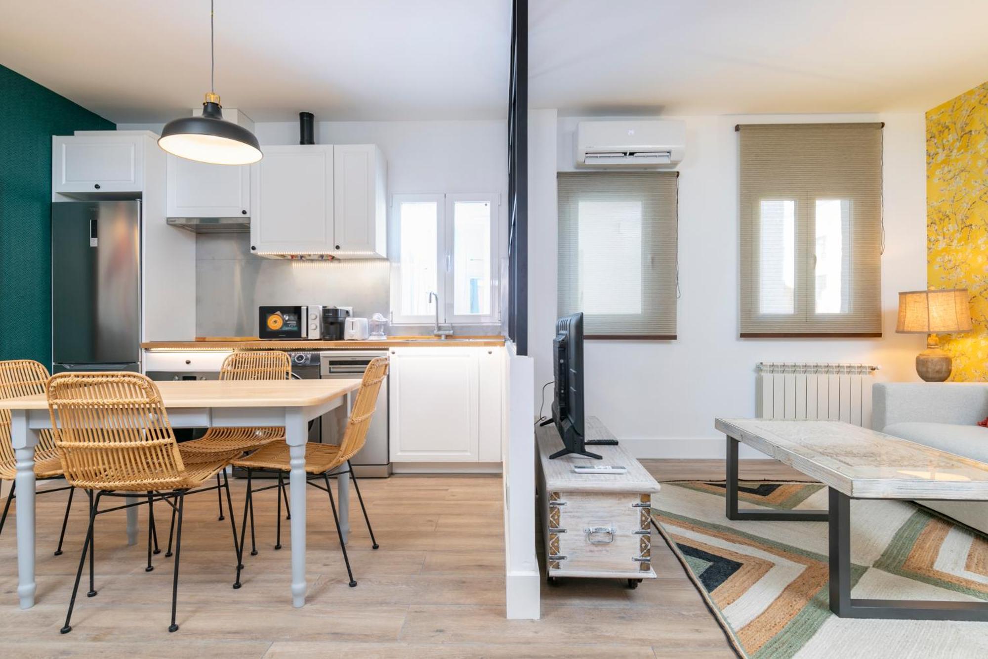 Plaza De Castilla Apartments มาดริด ภายนอก รูปภาพ