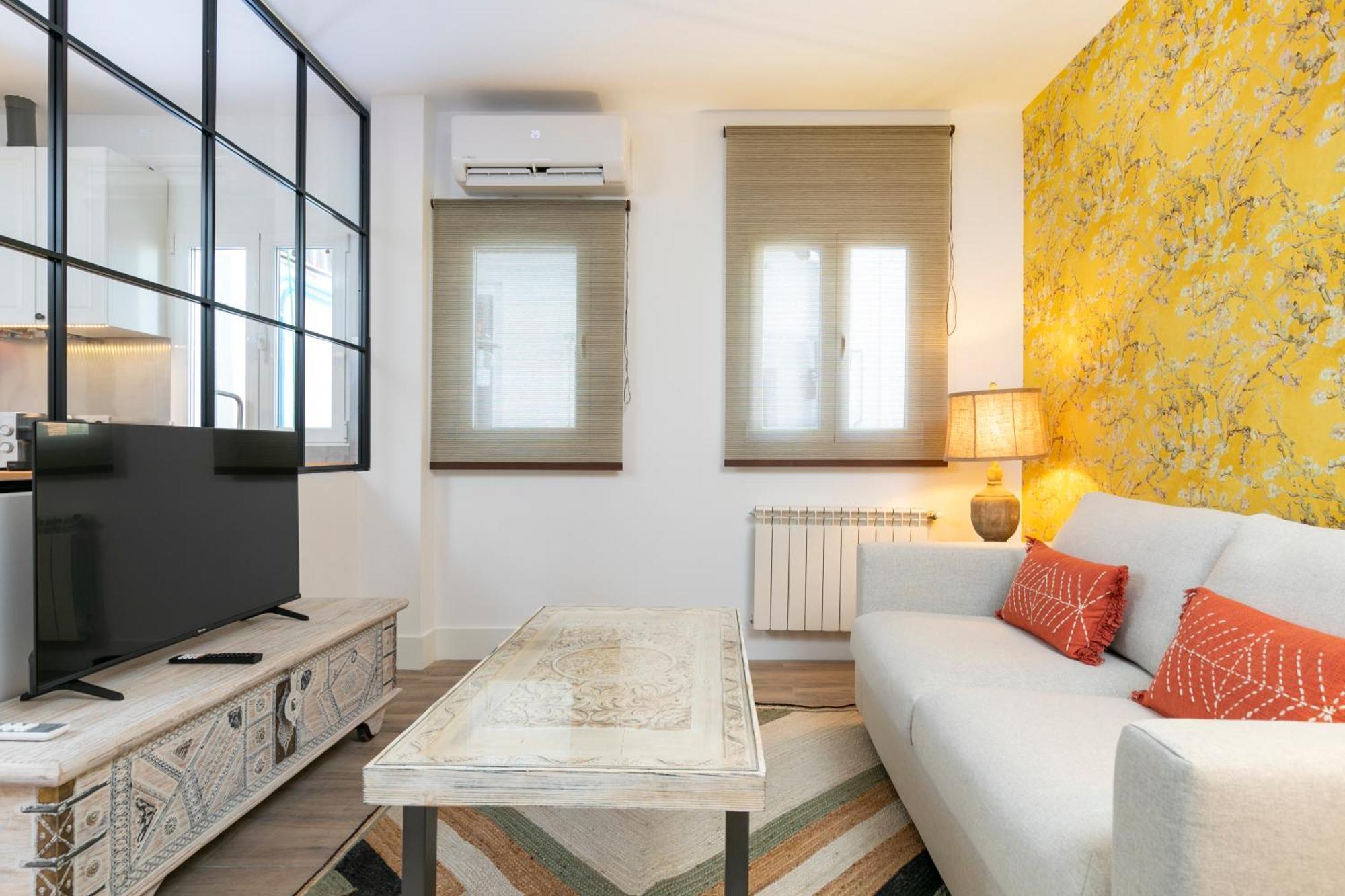 Plaza De Castilla Apartments มาดริด ภายนอก รูปภาพ