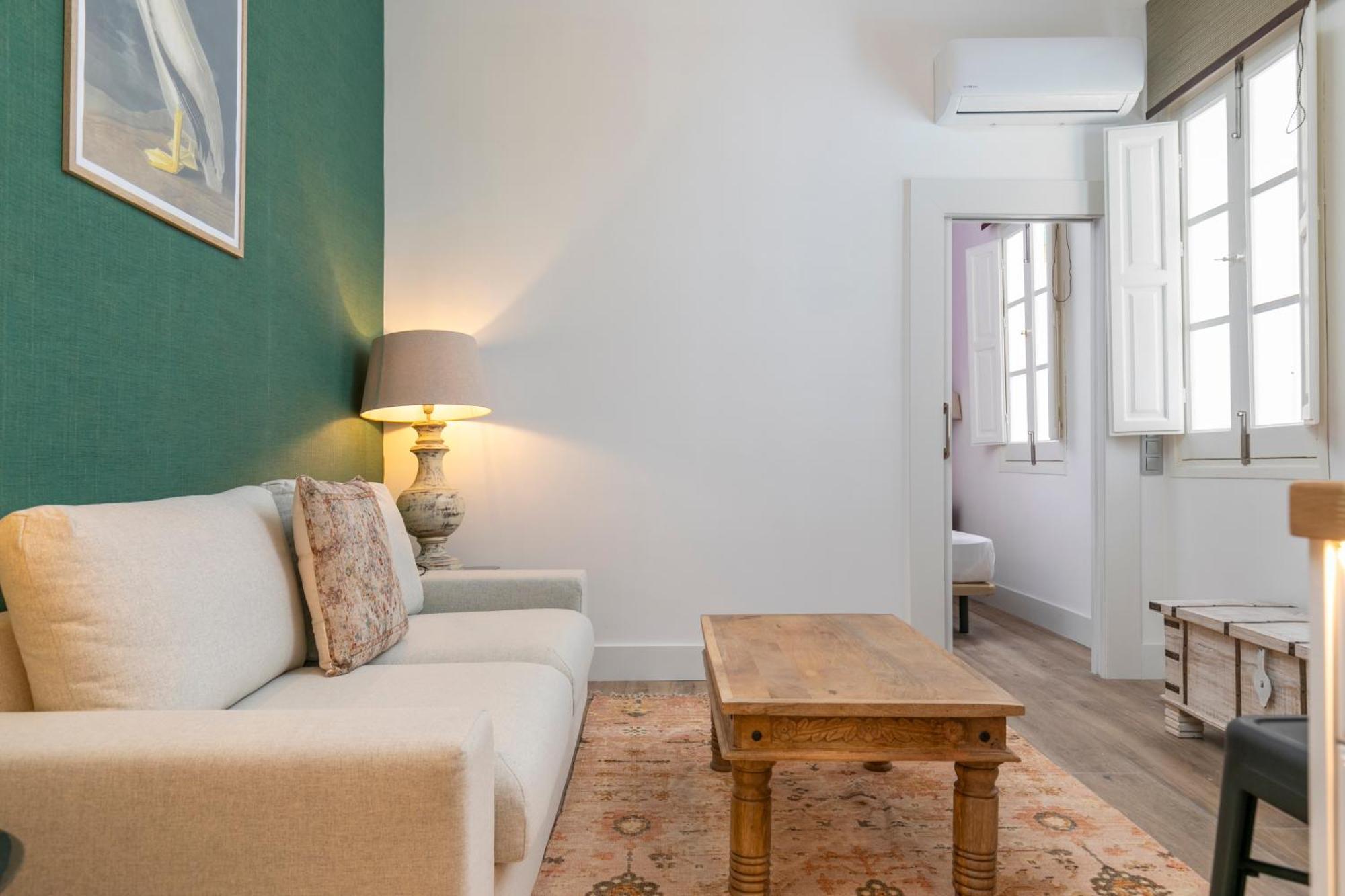 Plaza De Castilla Apartments มาดริด ภายนอก รูปภาพ