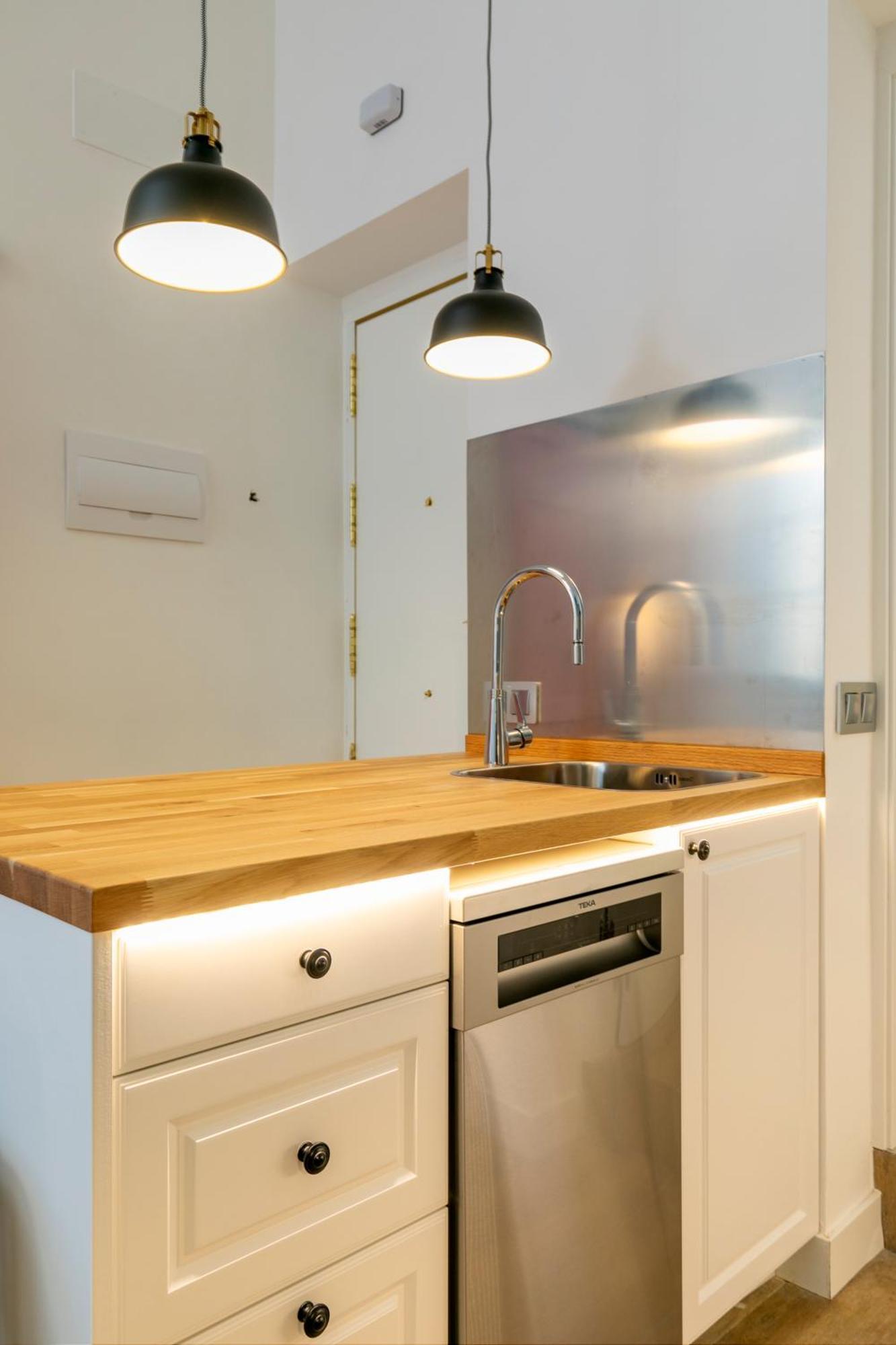 Plaza De Castilla Apartments มาดริด ภายนอก รูปภาพ