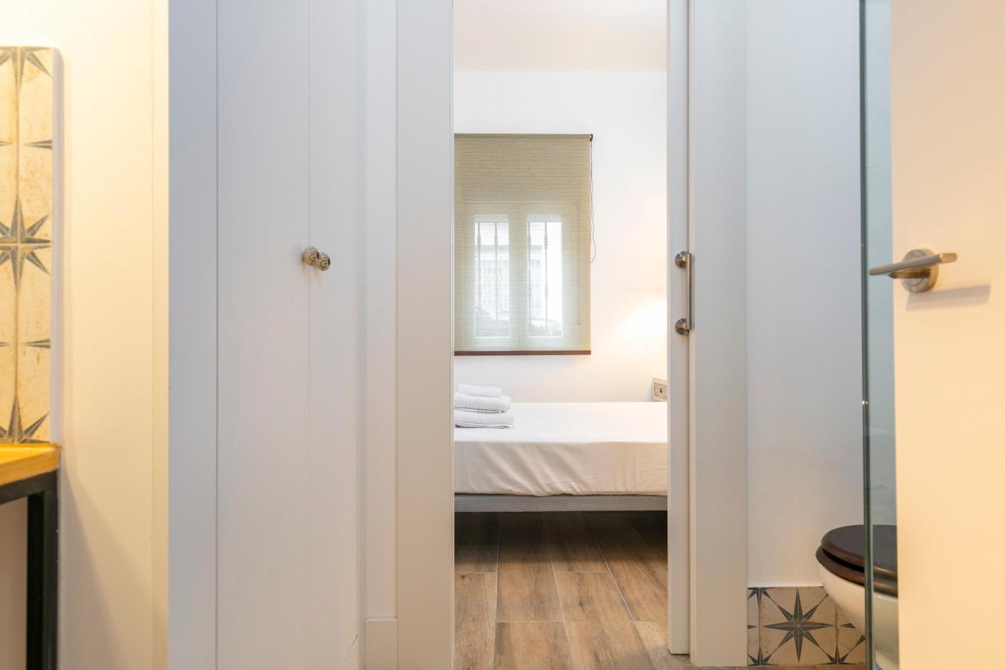 Plaza De Castilla Apartments มาดริด ภายนอก รูปภาพ